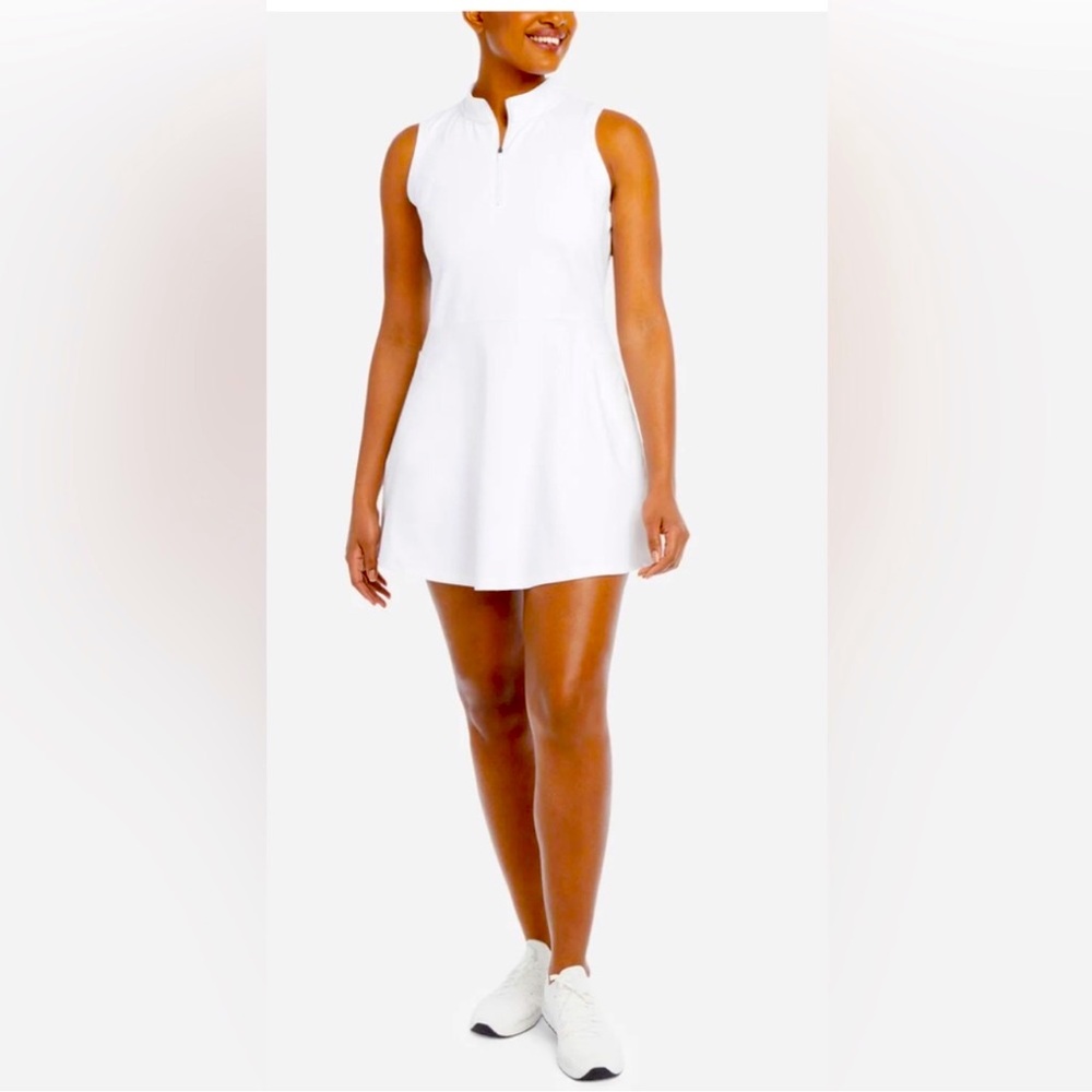 Sleeveless Golf Tennis Athletic Quarter Zip Dress. Very flattering. Medium